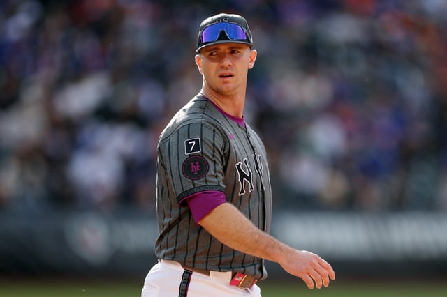 NEW YORK, NEW YORK - MAY 31: Pete Alonso #20 of the New York Mets in action during the game against the Colorado Rockies at Citi Field on May 31, 2025 in the Queens borough of New York City. (Photo by Sarah Stier/Getty Images)