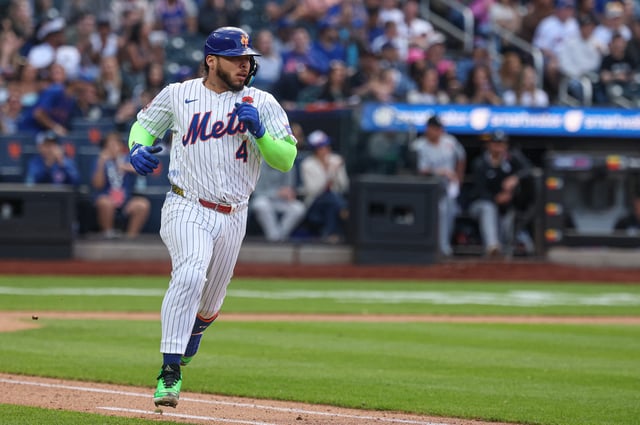 May 26, 2025; New York City, New York, USA; New York Mets catcher Francisco Alvarez (4) singles during the eighth inning against the Chicago White Sox at Citi Field. Mandatory Credit: Vincent Carchietta-Imagn Images/File Photo