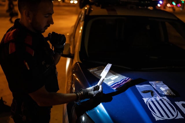 Control de armas blancas en Barcelona.
