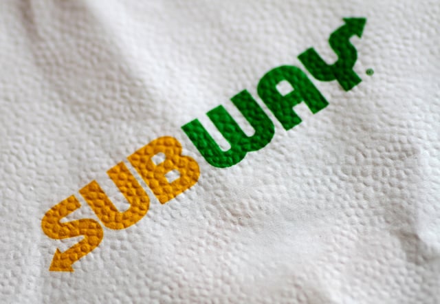 The Subway restaurant logo is seen on a napkin in this illustration photo August 30, 2017.   REUTERS/Thomas White/Illustration/File photo