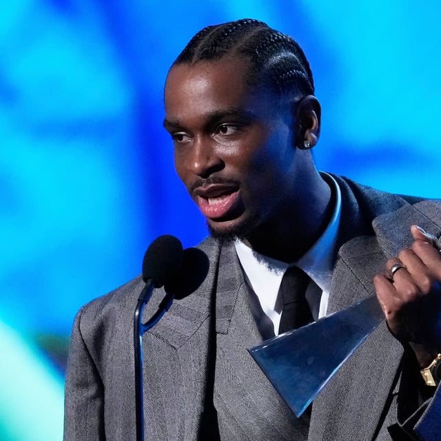 Shai Gilgeous-Alexander speaks after winning the Best Athlete Men's Sports award at the ESPY Awards at the Dolby Theatre in Los Angeles, Wednesday, July 16, 2025. (AP Photo/Mark J. Terrill)