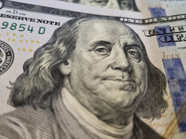 dolar dólar billetes dolares efectivo moneda estados unidos billete cien dólares currency dollar note notes banknotes  foto: S A