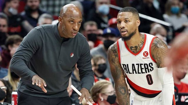 Damian Lillard signed a three-year deal to return to Portland.