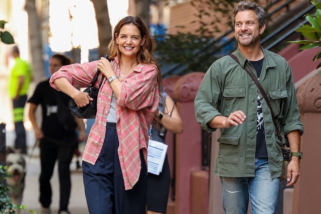 NEW YORK, NY - JULY 21: Katie Holmes and Joshua Jackson are seen on the set of &#34;Happy Hour&#34; on July 21, 2025 in New York City.