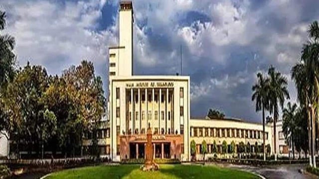 The student was identified by the authorities as Chandradeep Pawar, a second-year student of electrical engineering. (Photo:collegedunia.com)