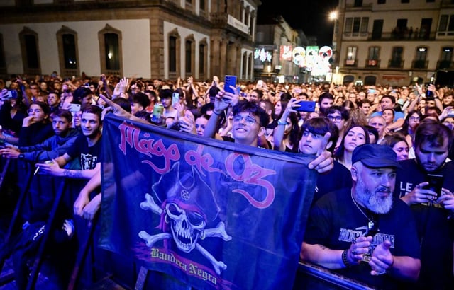 Seguidores de Mägo de Oz en un concierto.