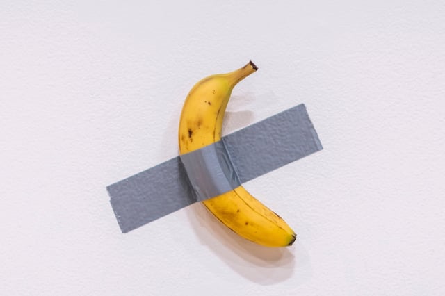 &#34;Comedian&#34;, de Maurizio Cattelan, se subastó en Sotheby&#39;s, el en noviembre de 2024
