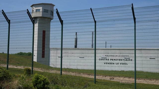 Après quatre mois de travaux, la prison de haute sécurité de Vendin-le-Vieil (Pas-de-Calais) a reçu, ce mardi, ses premiers détenus.