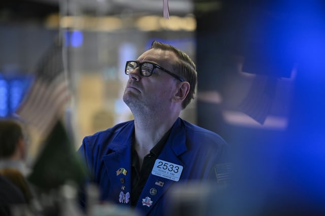 Un opérateur à la Bourse de New York le 18 juillet 2025