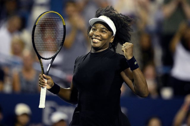 Venus Williams celebra su victoria sobre Peyton Stearns en el Citi Open de Washington. (AP Photo/Nick Wass)