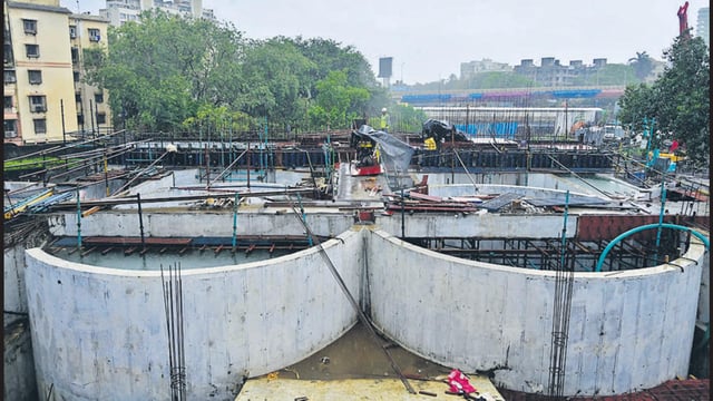 Mumbai, India - July 22, 2025:Ongoing construction of the Sewage Treatment Plant (STP) at Love Grove Sewage Pumping Station, Worli, in Mumbai, India, on Tuesday, July 22, 2025. (Photo by Anshuman Poyrekar/ Hindustan Times) (Hindustan Times)