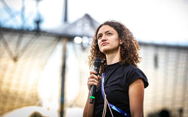 Maral Bazargani wird ab sofort als Moderatorin die Leichtathletik-Übertragungen des ZDF führen. Sie übernimmt den Job von Norbert König.