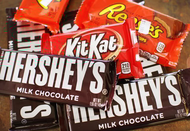 Hershey&#39;s chocolate bars are shown on July 16, 2014 in Chicago, Illinois.