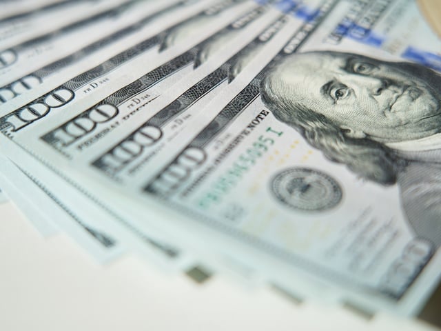 La cotización del dólar al instante en la cobertura minuto a minuto de Clarín.