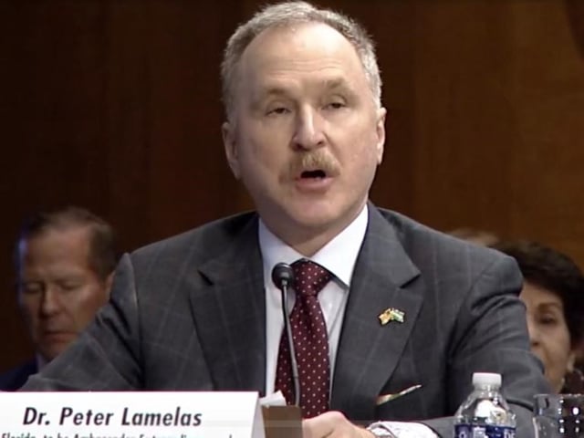 El embajador designado por Trump en la Argentina, Peter Lamelas, durante su audiencia de confirmación ante el Comité de Relaciones Exteriores del Senado estadounidense
