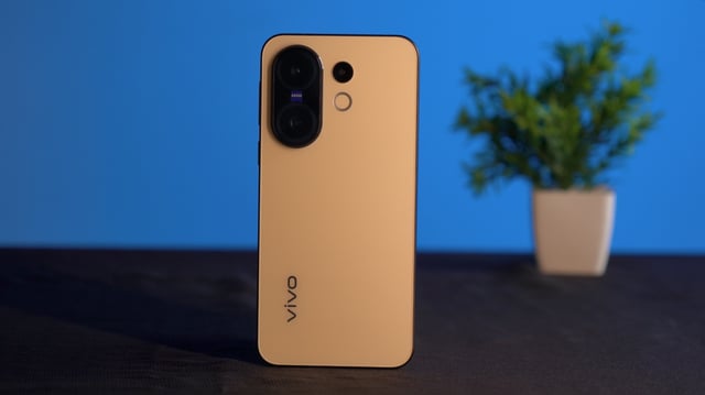 Vivo X200 FE