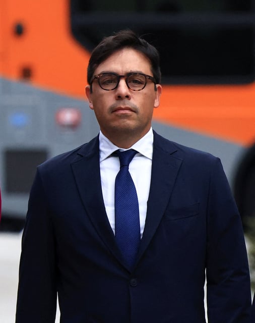 Dr. Salvador Plasencia makes his way to federal court where he is expected to plead guilty to four counts of distributing ketamine to actor Matthew Perry before his death, in Los Angeles, California, U.S. July 23, 2025. REUTERS/David Swanson