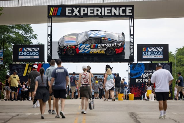 Fans arrive on July 6, 2025, before the NASCAR Chicago Street Race in Grant Park. (Brian Cassella/Chicago Tribune)