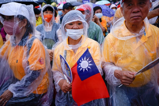 People against the recall movement gather in Taoyuan, Taiwan, July 20, 2025.