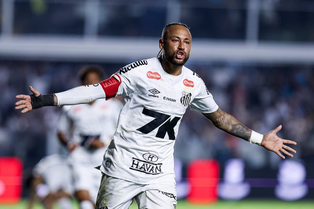 Santos perdió con Inter de Porto Alegre, quedó en zona de descenso y Neymar discutió cara a cara con un hincha