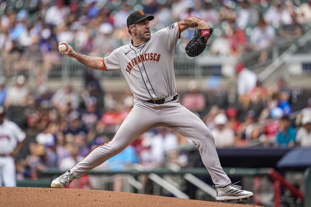 Jul 23, 2025; Cumberland, Georgia, USA; San Francisco Giants starting pitcher Justin Verlander (35) pitches against the Atlanta Braves during the third inning at Truist Park. Mandatory Credit: Dale Zanine-Imagn Images