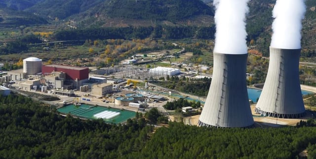 Vista aérea de la central nuclear de Cofrentes.