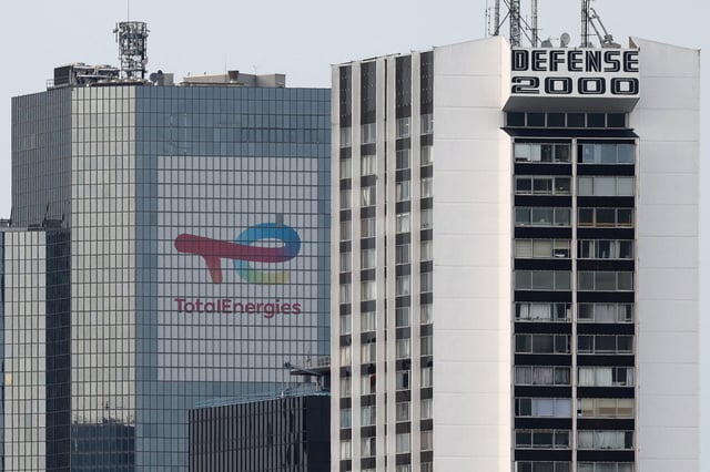 The TotalEnergies logo sits on the company's headquarters skyscraper in the La Defense business district near Paris, France, June 26, 2023. REUTERS/Stephanie Lecocq