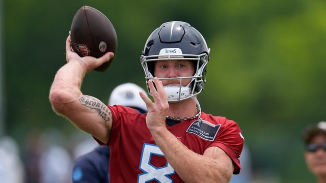 The Titans announced Will Levis will sit out the 2025 season for shoulder surgery. (AP Photo/George Walker IV)