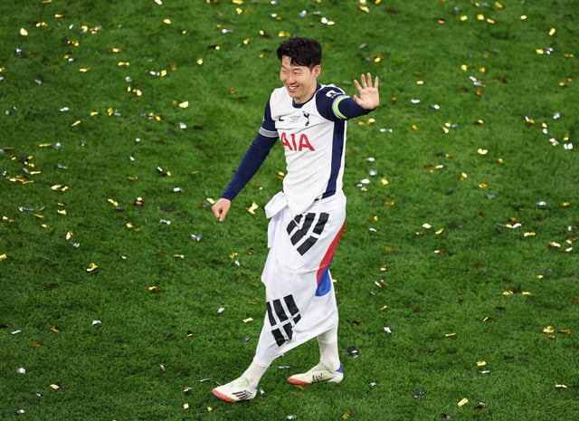Soccer Football - Europa League - Final - Tottenham Hotspur v Manchester United - San Mames, Bilbao, Spain - May 21, 2025   Tottenham Hotspur's Son Heung-min celebrates winning the Europa League REUTERS/Juan Medina/File Photo