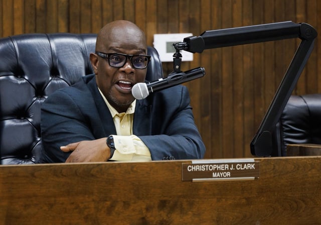 Mayor Christopher Clark speaks during a City Council meeting at Harvey City Hall, May 12, 2025. (Armando L. Sanchez/Chicago Tribune)