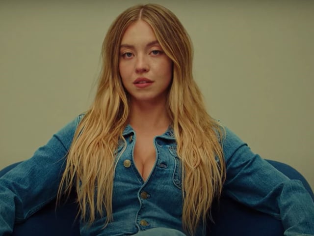 Sydney Sweeney en la campaña de la marca de jeans. Foto: captura Youtube