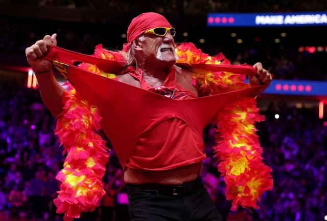 Hulk Hogan lors d'un meeting en faveur de Donald Trump, à New York, le 27 octobre 2024.