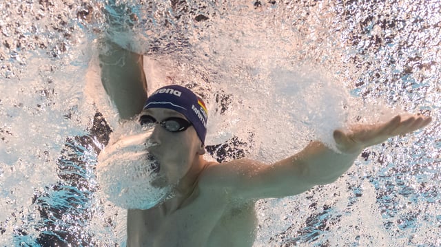 Lukas Märtens im Wasser