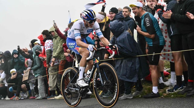 Florian Lipowitz bei der 18. Etappe der Tour de France