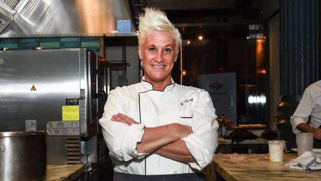Confirman la causa de muerte de la chef Anne Burrell: suicidio por intoxicación aguda / Cuenta de X: @ThePopTingz