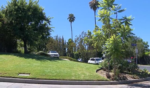 A burglary was reported July 24, 2025 in an Encino neighborhood. 