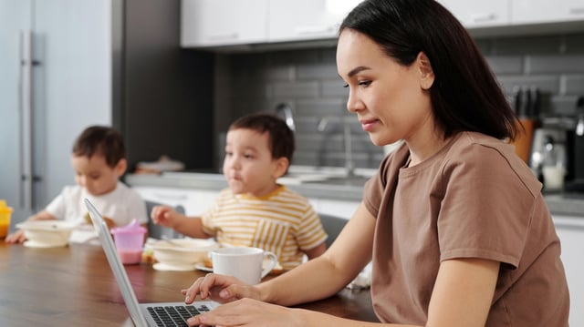 Benefits support a range of people – from families to disabled people, those who are out of work and pensioners. Image: Pexels
