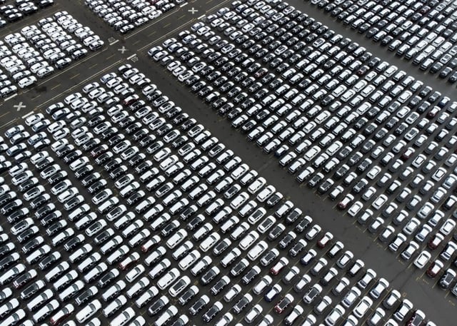 Las ventas de coches sufren un ligero descenso en Europa en el arranque de 2025