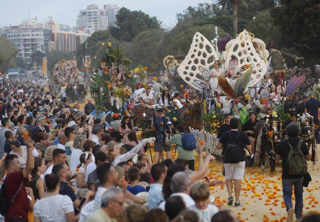 La Batalla de Flores anuncia el final de la Gran Fira