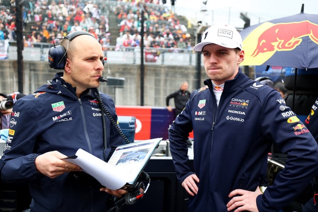 Gianpiero Lambiase, Head of Racing of Oracle Red Bull Racing and Max Verstappen of the Netherlands and Oracle Red Bull Racing on the grid prior to the F1 Grand Prix of Japan at Suzuka Circuit on April 06, 2025 in Suzuka, Japan.