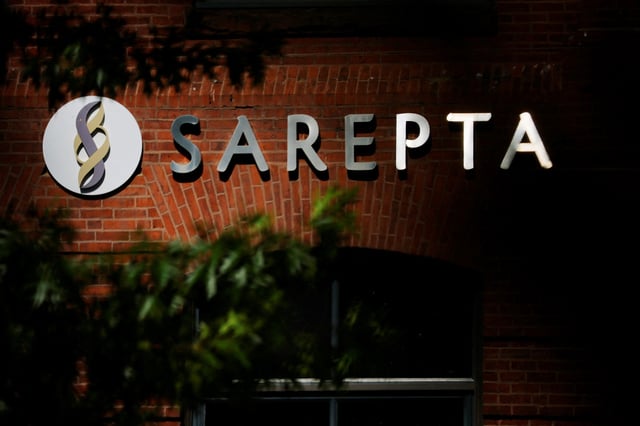 A sign marks the offices of Sarepta Therapeutics in Cambridge, Massachusetts, U.S., July 22, 2025.   REUTERS/Brian Snyder/File Photo