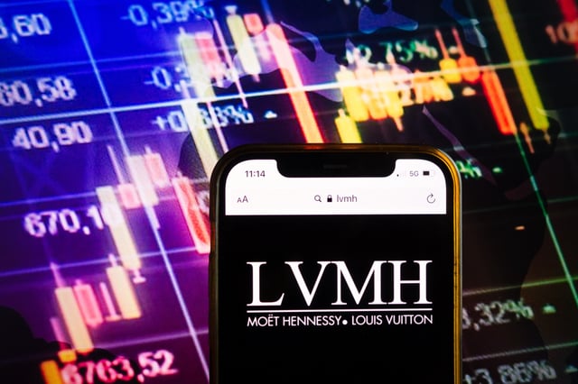 Le parcours de l’action LVMH en 2025 est très décevant, puisqu’elle a perdu près d’un quart de sa valeur depuis le début de l’année. Et maintenant ?