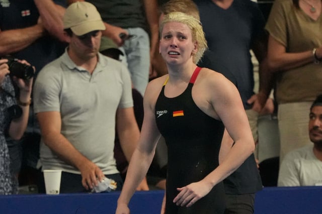 Konnte ihre Tränen nach dem vierten Platz nicht zurückhalten: Schwimmerin Angelina Köhler