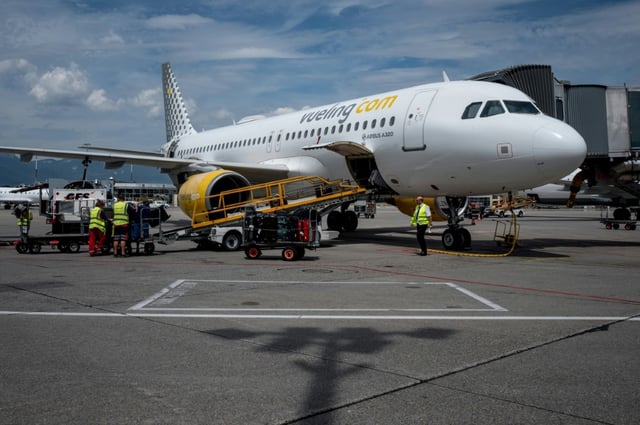 Spanish airline Vueilng said it had asked dozens of French teens to leave the plane due to 'disruptive behaviour'