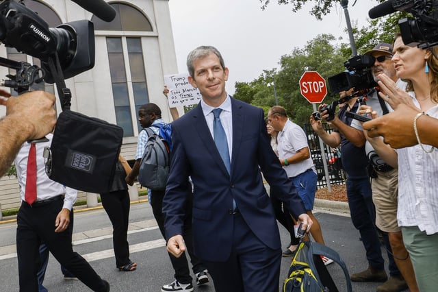 David Oscar Markus, an attorney for Ghislaine Maxwell, talks with the media outside the federal courthouse, Friday, July 25, 2025, in Tallahassee, Fla., after Deputy Attorney General Todd Blanche met with Maxwell, the imprisoned former girlfriend of financier and convicted sex offender Jeffrey Epstein. (AP Photo/Colin Hackley)