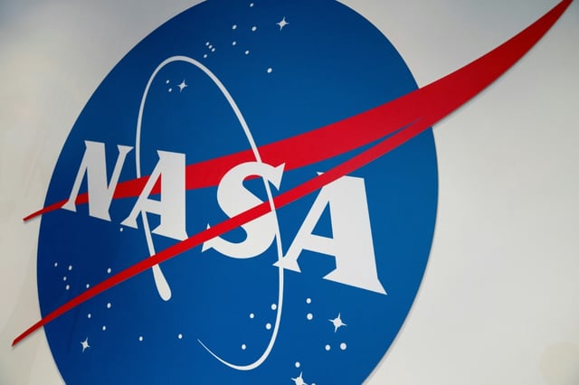Die US-Raumfahrtbehörde Nasa verliert aufgrund des von Präsident Donald Trump vorangetriebenen Abbaus von Beamtenstellen mehr als 20 Prozent ihrer Beschäftigten.