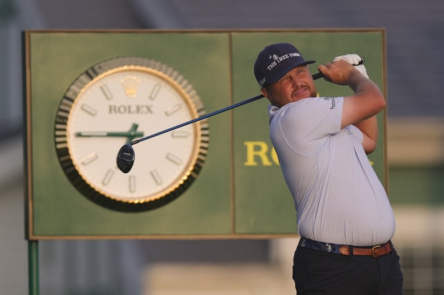 OAKMONT, PENNSYLVANIA - JUNE 12: Zac Blair of the United States hits a tee shot on the 10th hole during the first round of the 125th U.S. OPEN at Oakmont Country Club on June 12, 2025 in Oakmont, Pennsylvania. (Photo by Andrew Redington/Getty Images)