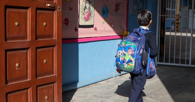 La Coordinación Nacional de Becas para el Bienestar Benito Juárez (CNBBBJ) abrirá en septiembre el registro para que los alumnos de preescolar y primaria puedan inscribirse a la Beca Rita Cetina, por lo que los montos que tu familia reciba pueden cambiar dependiendo del número de estudiantes inscritos. Foto: Cuartoscuro