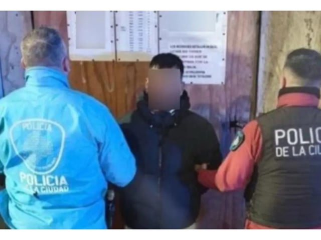 El hombre fue detenido en Parque Patricios por la Policía de la Ciudad.