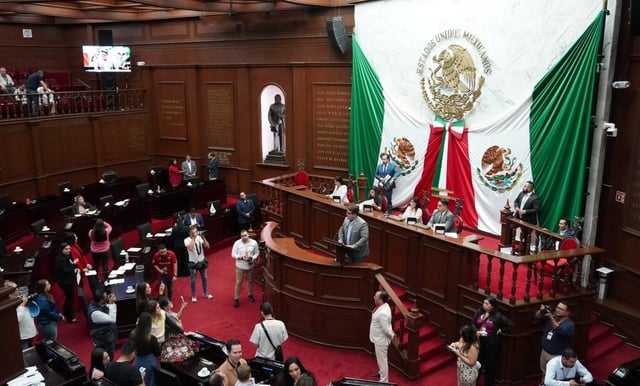 Aprueba Congreso renuncia de Adrián López Solís a la FGE